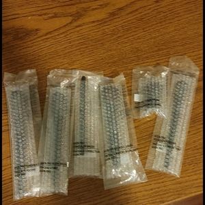 Brand new Avon makeup brushes